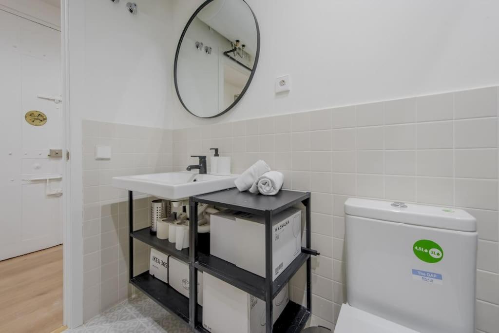 Cozy Apt Para 6Pax A Escasos Metros Del Retiro Madrid Ngoại thất bức ảnh